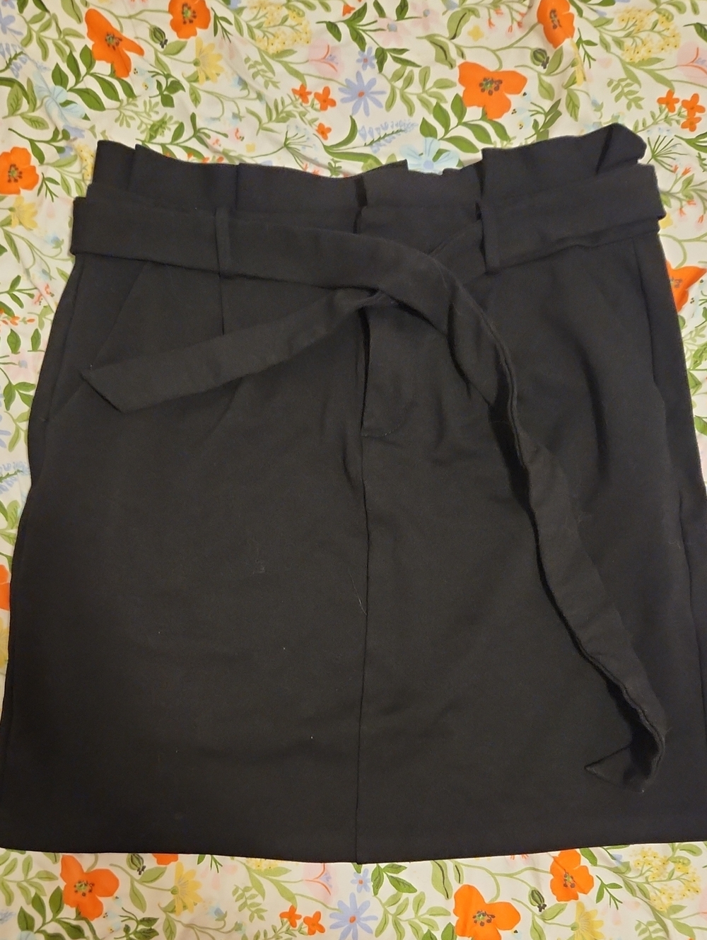 Vero Moda Black Tie-Waist Mini Skirt